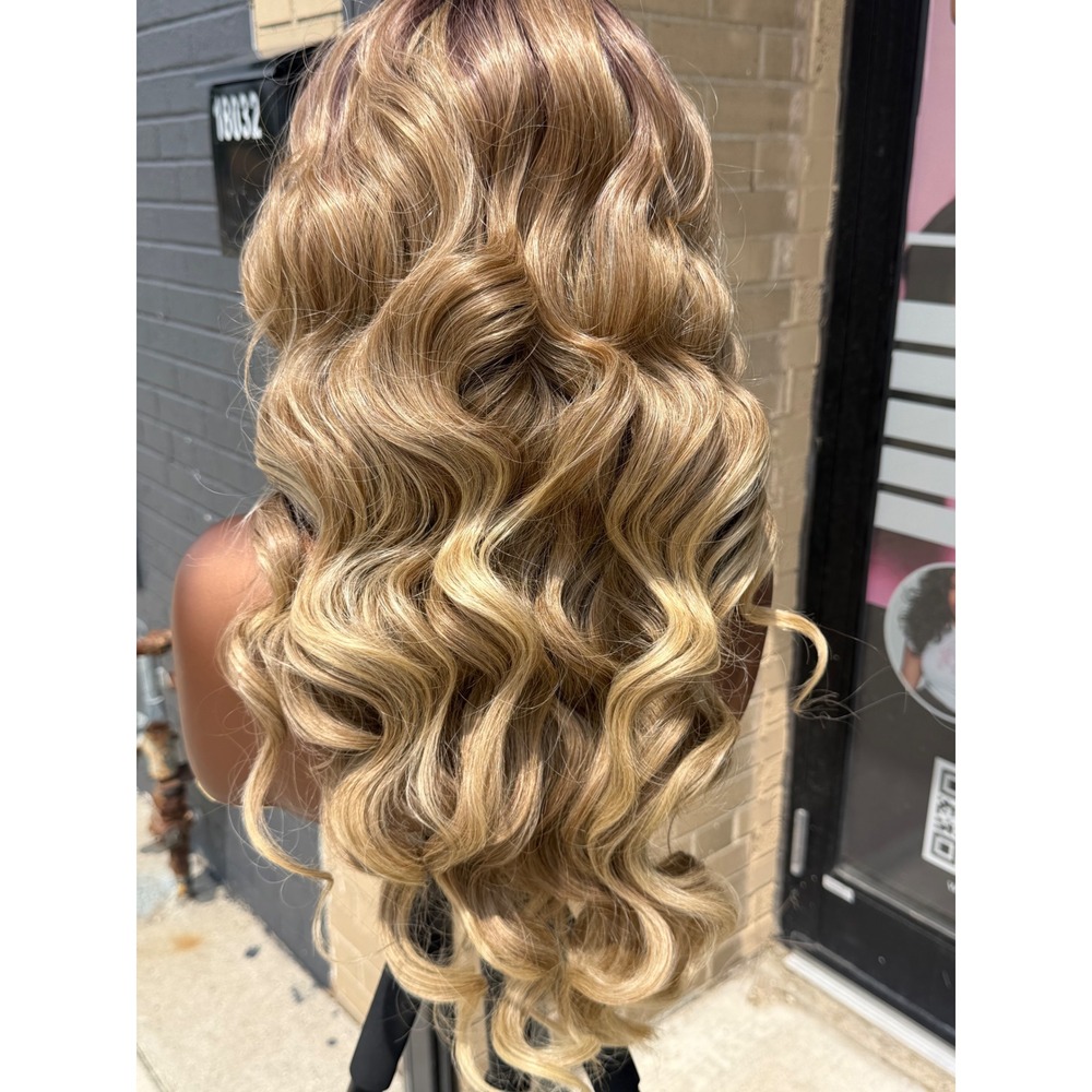 24" Blonde Ombre Curly Human Blend Synthetic Hair 13*6 Transparent LaceFront Wig - Picture 6 of 6